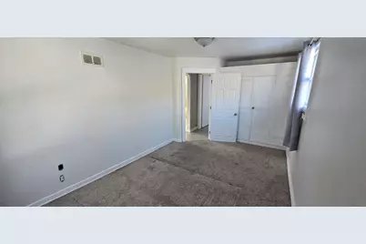 3754 S Rutland Ave, Saint Francis, WI 53235 - Photo 27