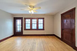 4839 N 18th St, Milwaukee, WI 53209 - Photo 9