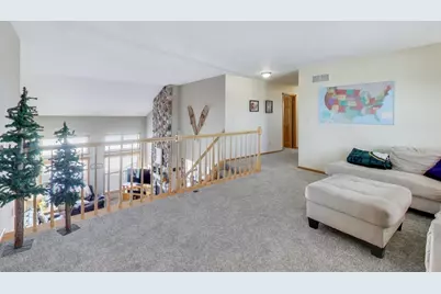 10473 S George Dr, Oak Creek, WI 53154 - Photo 17