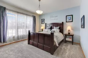 10473 S George Dr, Oak Creek, WI 53154 - Photo 11