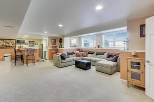 10473 S George Dr, Oak Creek, WI 53154 - Photo 21