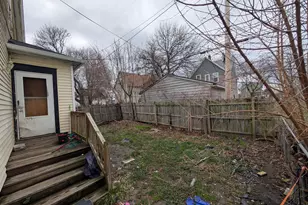 2538 N Hubbard St, Milwaukee, WI 53212 - Photo 17