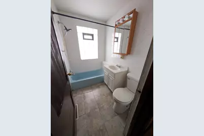 2538 N Hubbard St, Milwaukee, WI 53212 - Photo 5