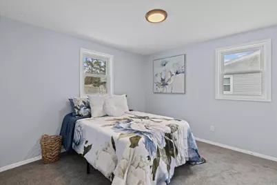 2031  Terry Ln, De Pere, WI 54115 - Photo 9