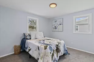 2031 Terry Ln, De Pere, WI 54115 - Photo 9