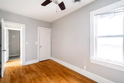 2438 N Pierce St, Milwaukee, WI 53212 - Photo 19