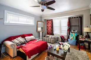 2438 N Pierce St, Milwaukee, WI 53212 - Photo 5