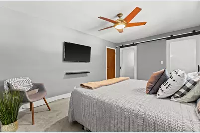 2917 S Wentworth Ave, Milwaukee, WI 53207 - Photo 17