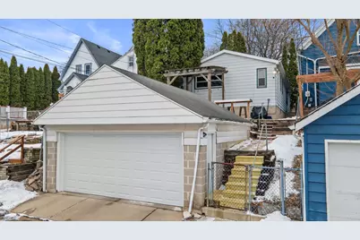 2917 S Wentworth Ave, Milwaukee, WI 53207 - Photo 25