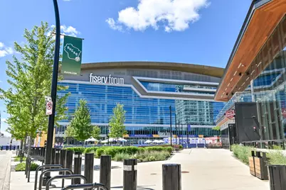 1141 N Martin L King Jr Dr #2807, Milwaukee, WI 53203 - Photo 47