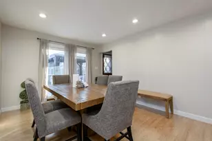 12211 W Florist Ave, Milwaukee, WI 53225 - Photo 11