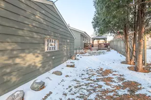 12211 W Florist Ave, Milwaukee, WI 53225 - Photo 33