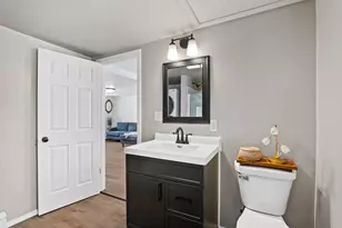 331 E Washington Ave, Cleveland, WI 53015 - Photo 11