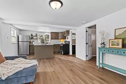 331 E Washington Ave, Cleveland, WI 53015 - Photo 5