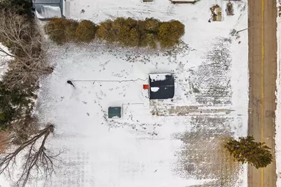 331 E Washington Ave, Cleveland, WI 53015 - Photo 15