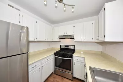 9294 N 70th St #3, Milwaukee, WI 53223 - Photo 13