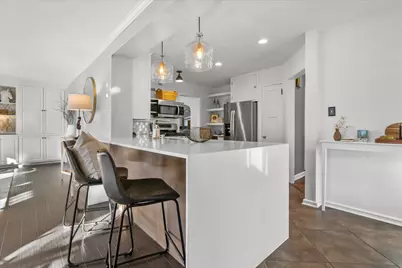 4517 N Ardmore Ave, Shorewood, WI 53211 - Photo 17