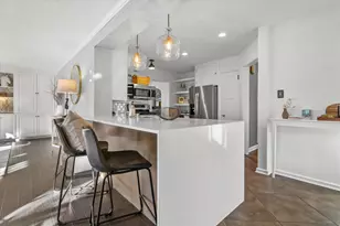 4517 N Ardmore Ave, Shorewood, WI 53211 - Photo 17