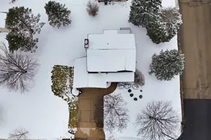 700 Bittersweet Ln, Watertown, WI 53094 - Photo 33