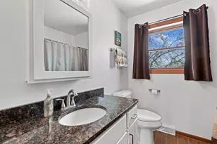 700 Bittersweet Ln, Watertown, WI 53094 - Photo 21