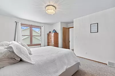 700  Bittersweet Ln, Watertown, WI 53094 - Photo 19