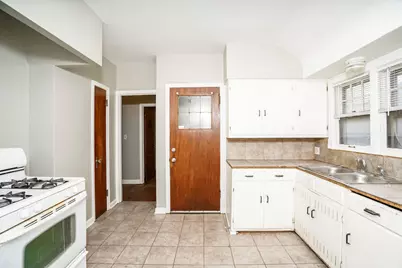 3013 N 60th St #3015, Milwaukee, WI 53210 - Photo 7