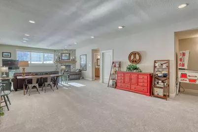 1196  Mary Hill Cir, Hartland, WI 53029 - Photo 39