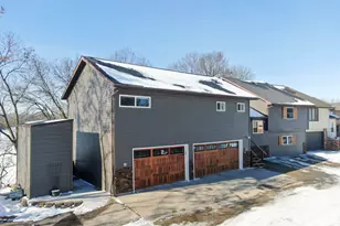 1213 Townsend St, La Crosse, WI 54601 - Photo 1