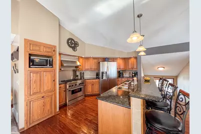1213  Townsend St, La Crosse, WI 54601 - Photo 5
