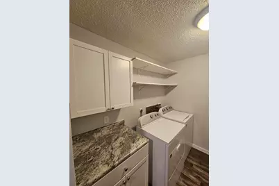 1160  Oakview Dr, Saint Charles, MN 55972 - Photo 5