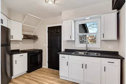 404 E Montgomery St, Sparta, WI 54656 - Photo 5