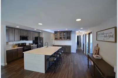 421  Meadow Ln, Eagle, WI 53119 - Photo 7