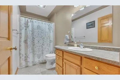 5735  Wind Dancer Ct, Sheboygan, WI 53081 - Photo 17