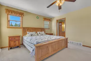 5735 Wind Dancer Ct, Sheboygan, WI 53081 - Photo 11