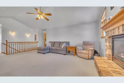 5735  Wind Dancer Ct, Sheboygan, WI 53081 - Photo 9