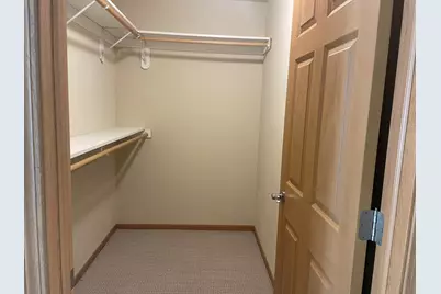 2635  Parkfield Dr, West Bend, WI 53090 - Photo 11