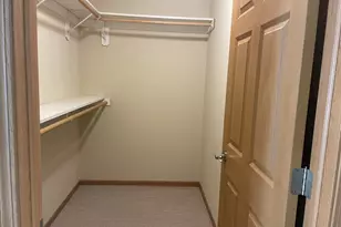 2635 Parkfield Dr, West Bend, WI 53090 - Photo 11