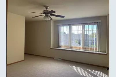 2635  Parkfield Dr, West Bend, WI 53090 - Photo 7