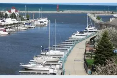 19  Gaslight Pointe Marina - #Slip19, Racine, WI 53403 - Photo 7