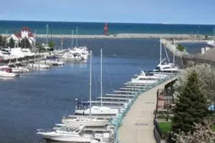19 Gaslight Pointe Marina -, Racine, WI 53403 - Photo 7