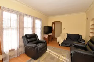 5132 W Townsend St, Milwaukee, WI 53216 - Photo 7