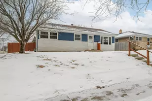 2858 S 93rd St, West Allis, WI 53227 - Photo 3