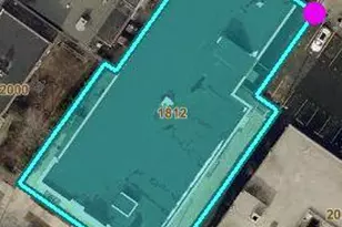 1812 E Lafayette Pl, Milwaukee, WI 53202 - Photo 29