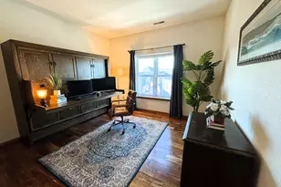 1812 E Lafayette Pl, Milwaukee, WI 53202 - Photo 17