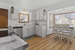 3893 N 40th St, Milwaukee, WI 53216 - Photo 7