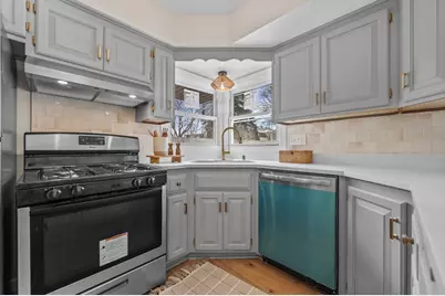 3323 S 91st St, Milwaukee, WI 53227 - Photo 3