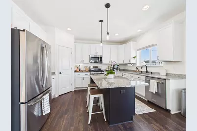 W241N5629  Maple Grove Ln, Sussex, WI 53089 - Photo 19