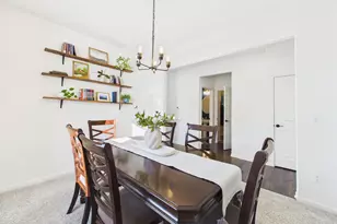 W241N5629 Maple Grove Ln, Sussex, WI 53089 - Photo 11