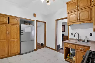 1334 Quincy Ave, Racine, WI 53405 - Photo 7