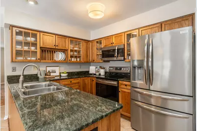 14625  Club Dr, Elm Grove, WI 53122 - Photo 3